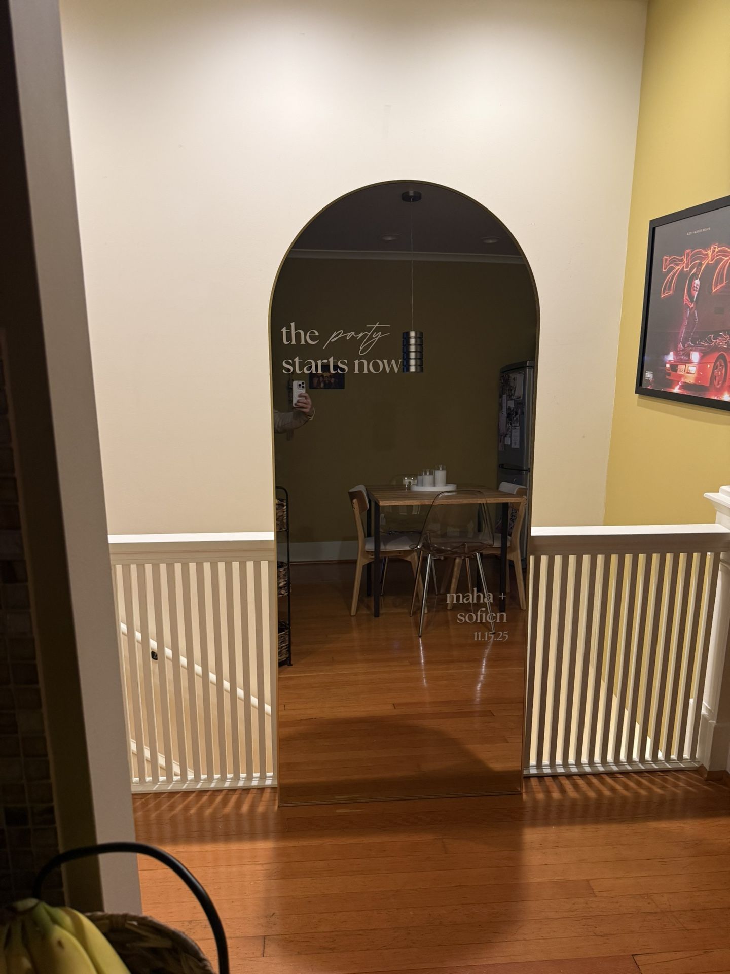 Beautiful Standing Full-Length Mirror 