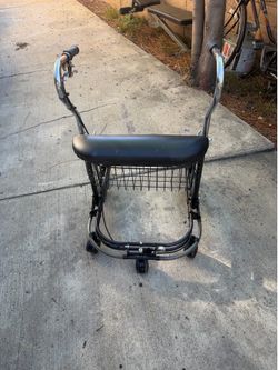 U step walker