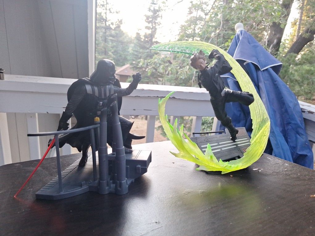 Star Wars Toys R Us Unleashed Vader N Luke Trade OR Buy