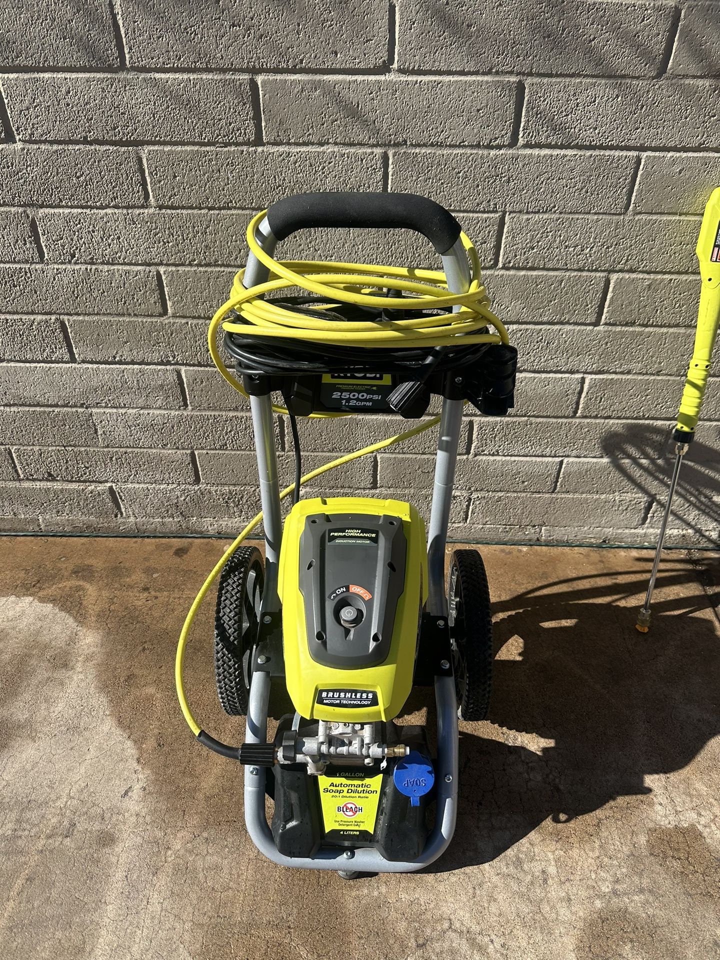 Pressure Washer