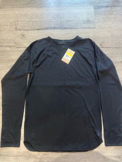 Nike Yoga Dri-FIT Crew Top Mens S Long Sleeve Shirt FB7775-010 with Thumbholes