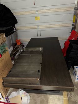 Dark Wood Dining Extension Table with Metal Base. 78x38 without extension 98x38 with extension!