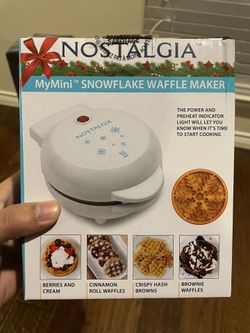 NOSTALGIA SNOWFLAKE WAFFLE MAKER