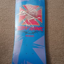 Skateboard Tony Hawk $120