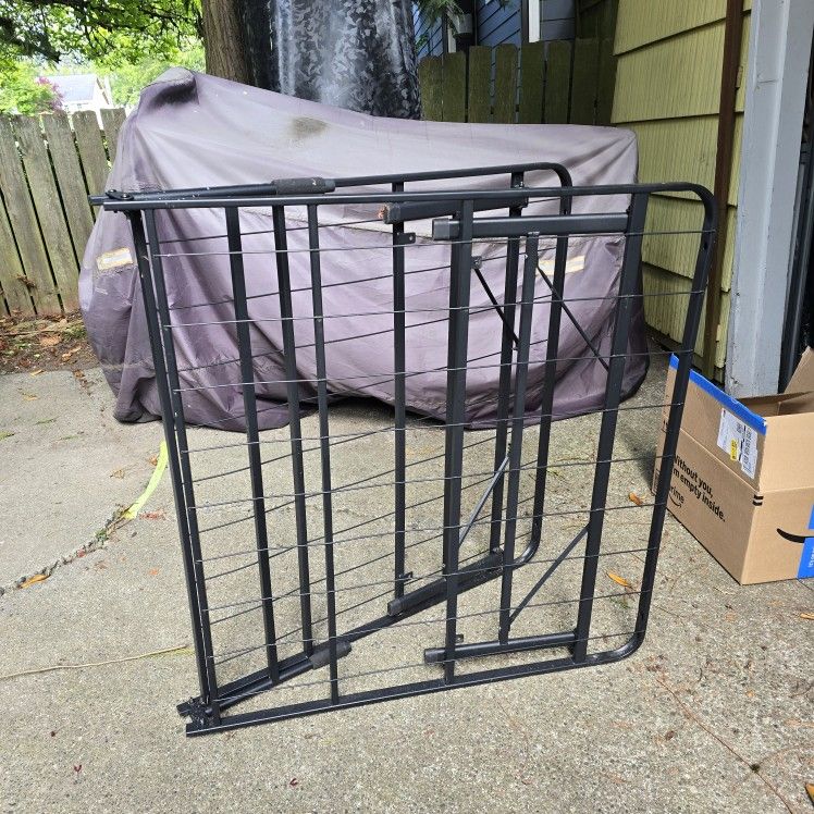 Folding Platform Bed Frame, Twin