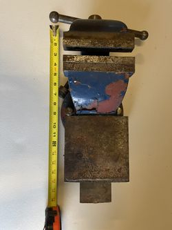 Swordfish Bench Vice Vintage 5” for Sale in Milton, WA OfferUp