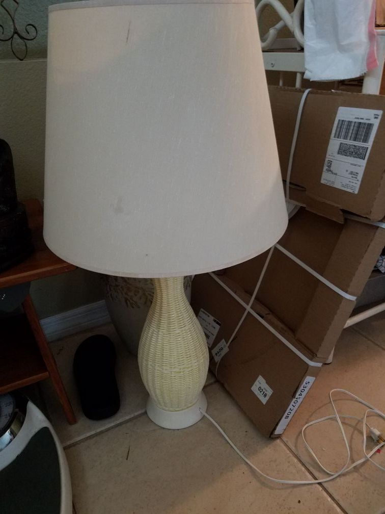 large table or coffee table lamp