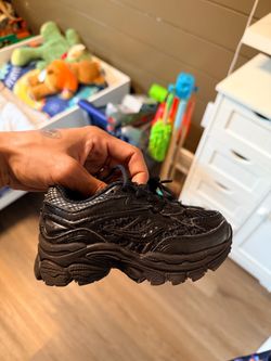Toddler shoes