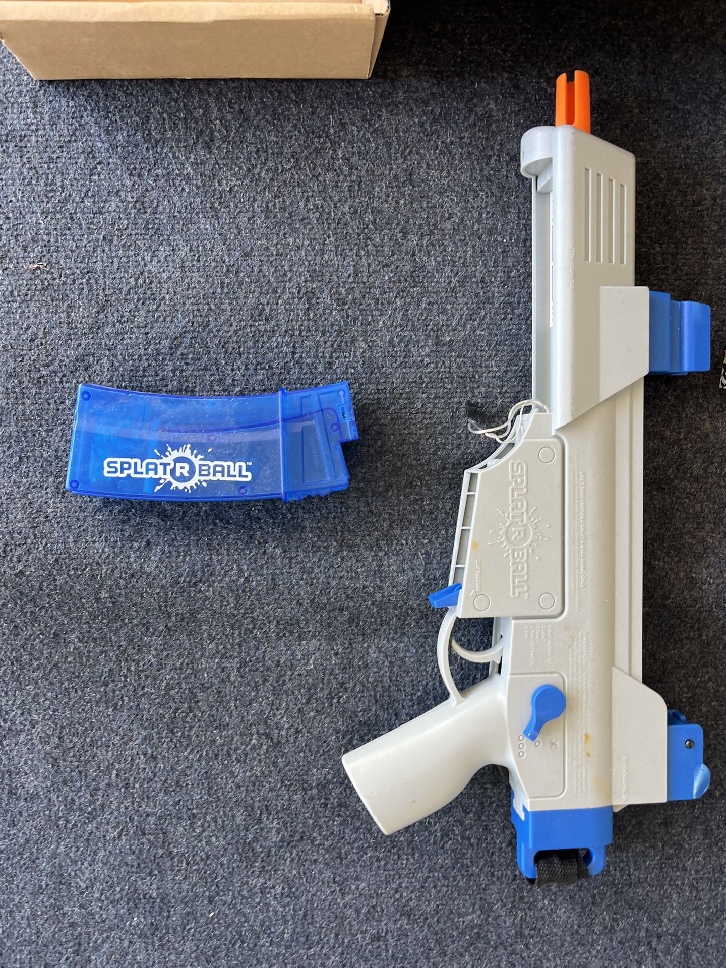 Nerf Gun and Splatter Ball Gun (toys)