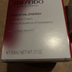 SHISEIDO  Essential Energy Hydrating Cream -  New In Box 