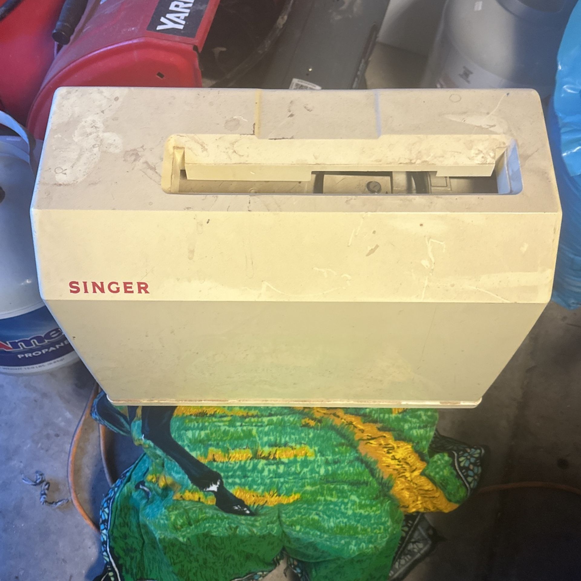 Stinger Sewing Machine