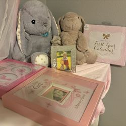 Baby girl new Born Bundle (6 Items)