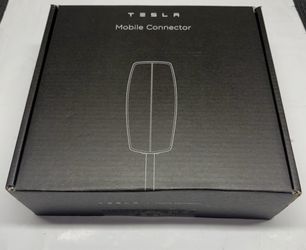New Tesla Mobile Charger