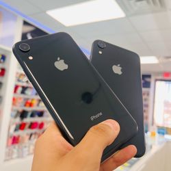 iPhone XR 64GB unlocked