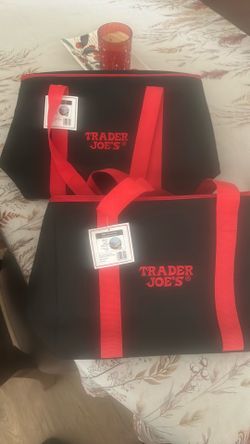 Trader Joe’s bags, new edition