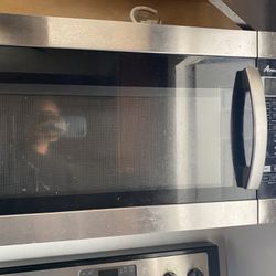 Amana Microwave 