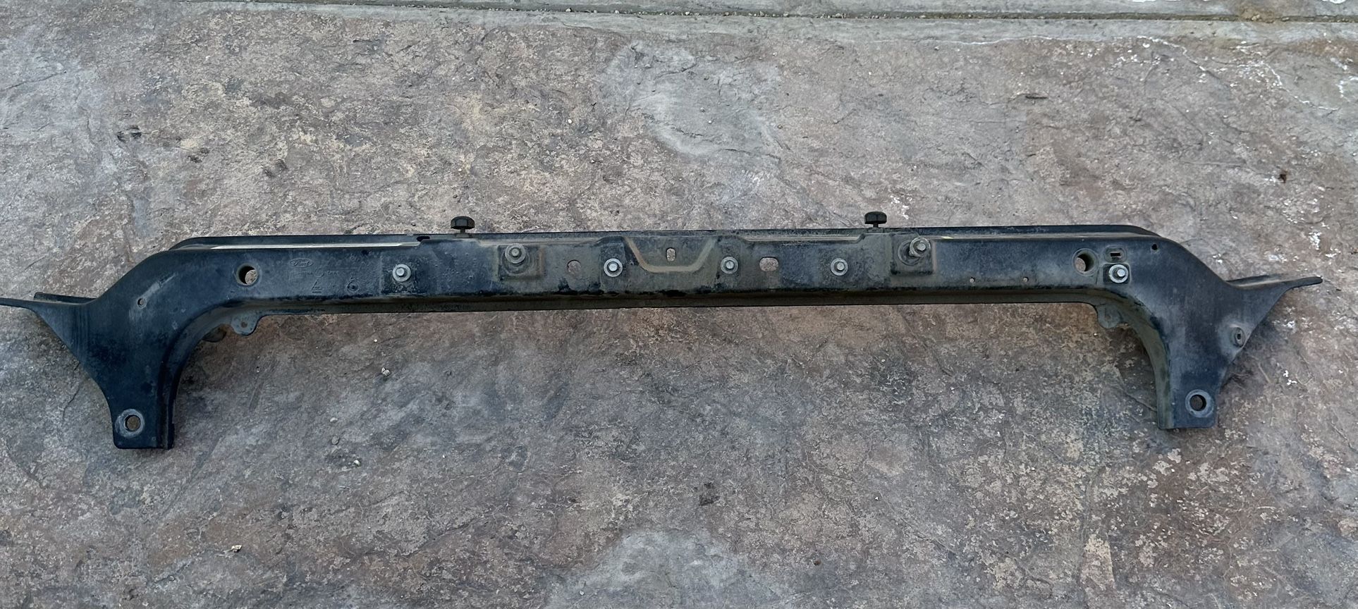 OEM UPPER RADIATOR SUPPORT for 2008-2010 6.4L Powerstroke Diesel