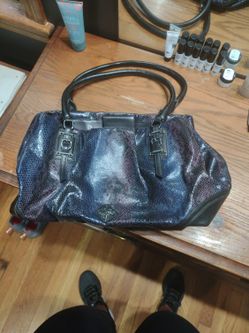 Vera Wang Shoulder Bag