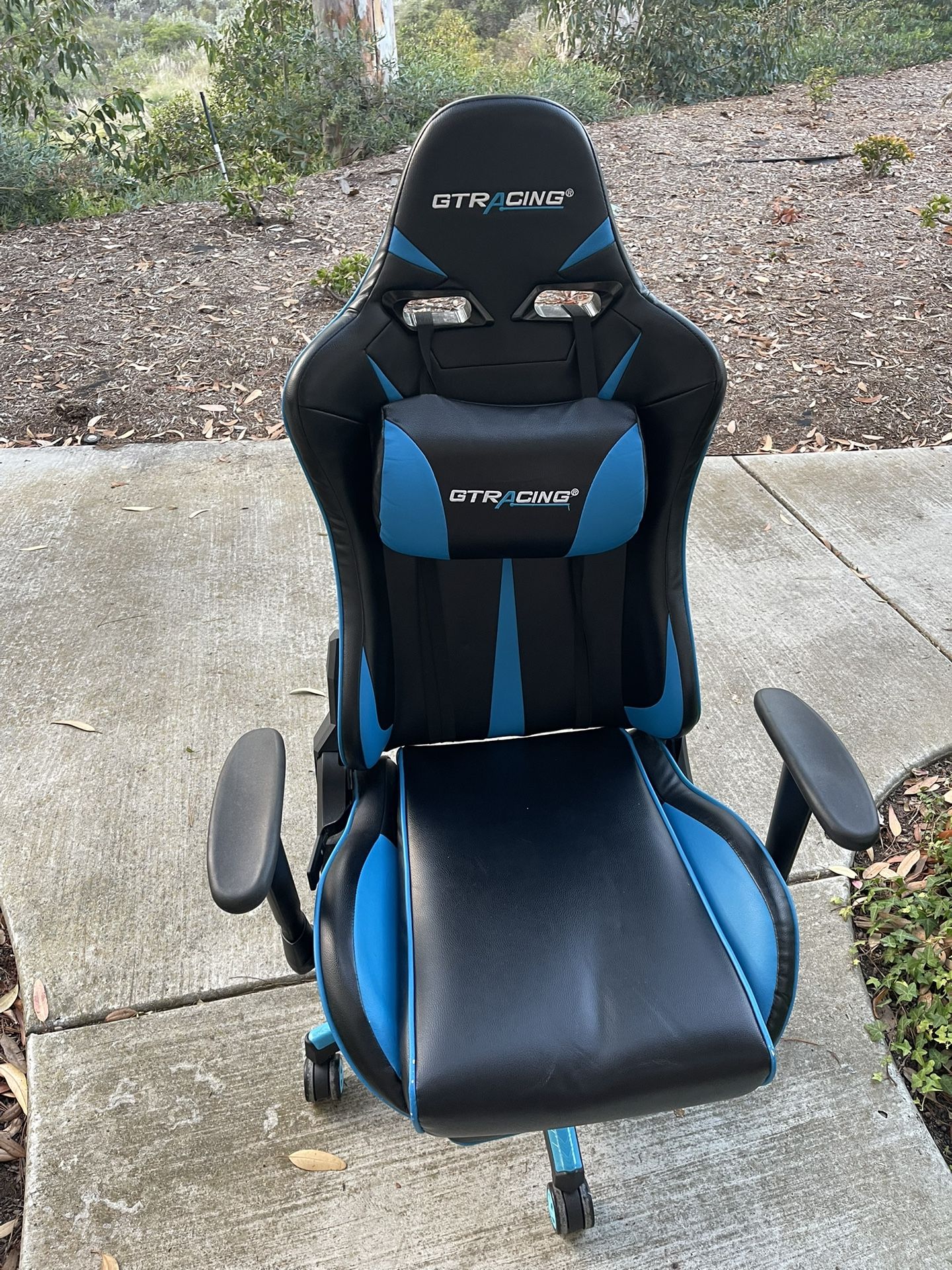 Gaming Chair With Leg Rest, With Seat Replacement Included!!