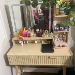 Modern Vanity Desk with Mirror & Shelves – Light Wood
