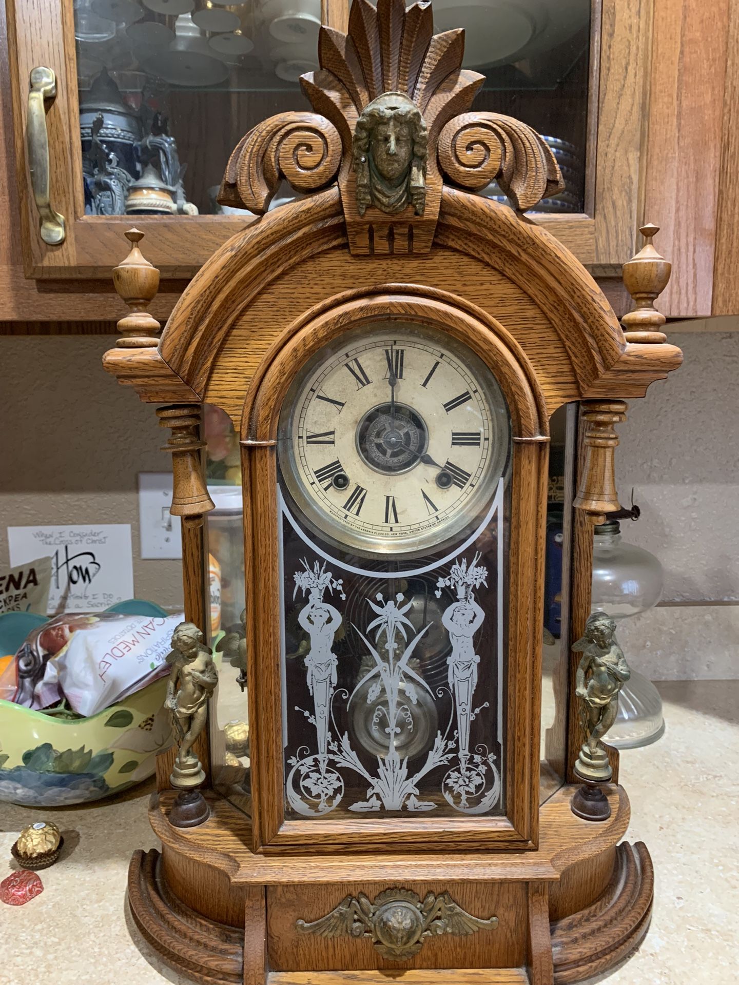 Mantle Clock