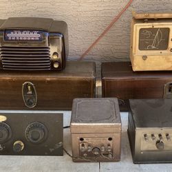 Vintage radios and parts