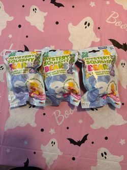 SQUISHY MYSTERY BEARS
