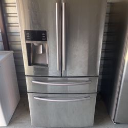 Samsung Stainless Steel Refrigerator And Freezer