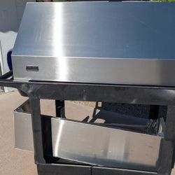 42 Inch Viking Hood In Excellent Condition