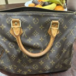 Nearly New Louis Vuitton bag