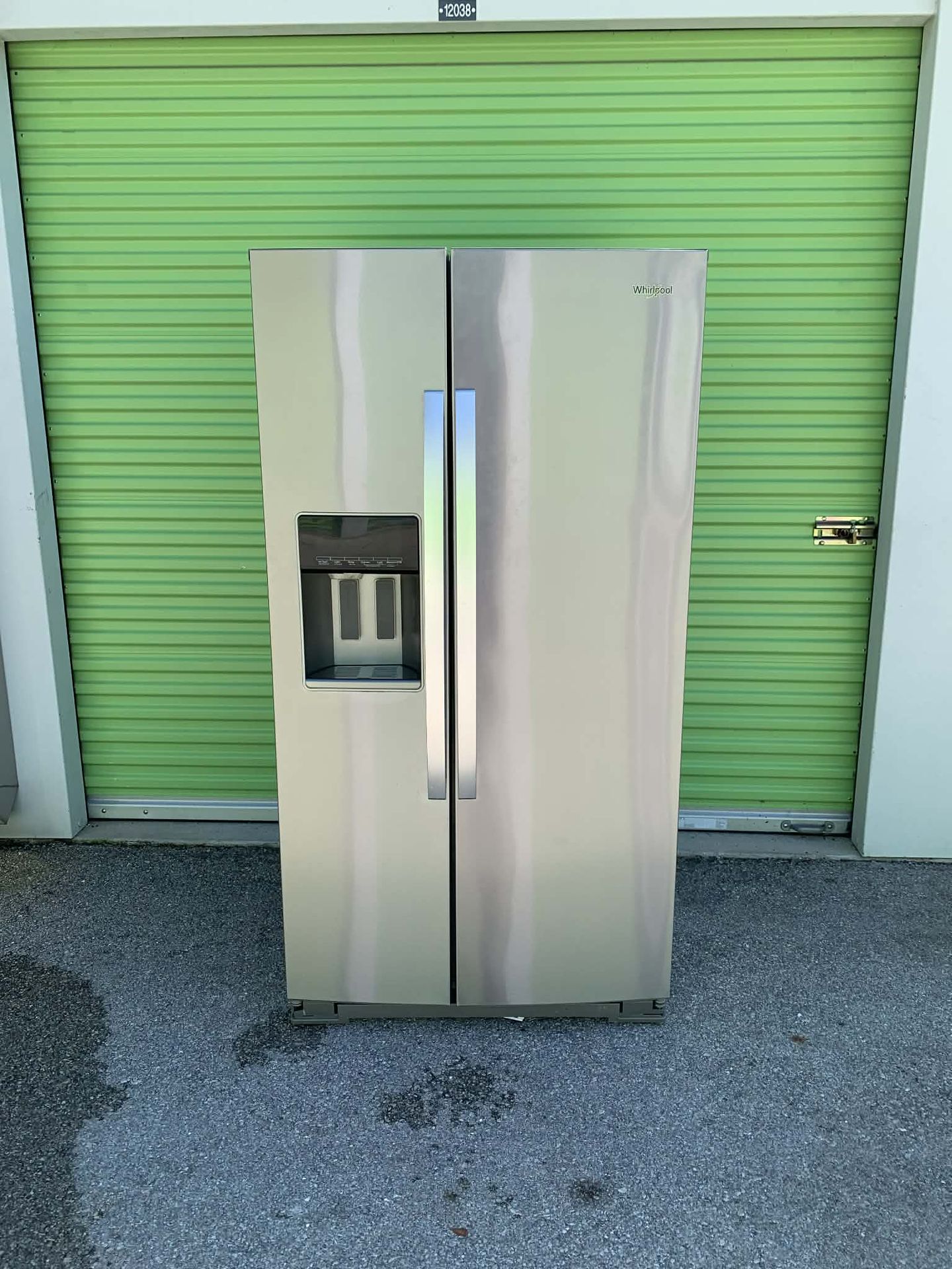 Whirlpool Stainless Steel Refrigerator SxS