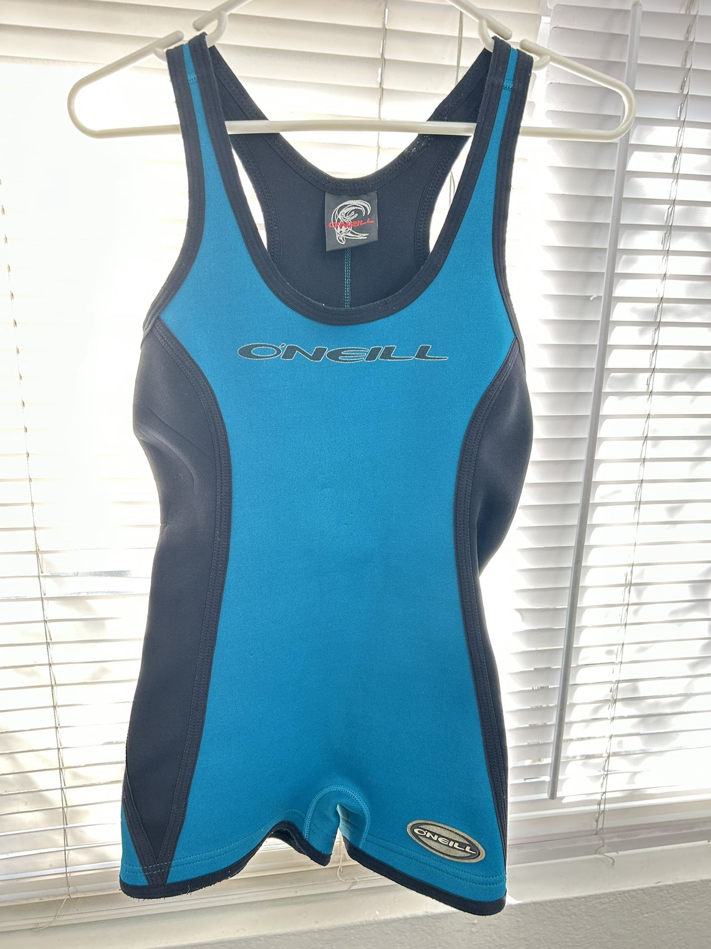 Wetsuit - Ladies Form Fitting Swimming