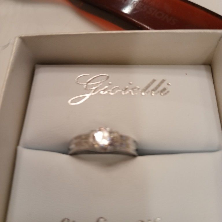 925 Ring