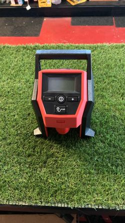 Milwaukee M12 Compact Inflator