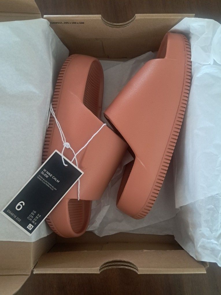 Nike Calm Slide - Women's Sz 6 - Terra Blush