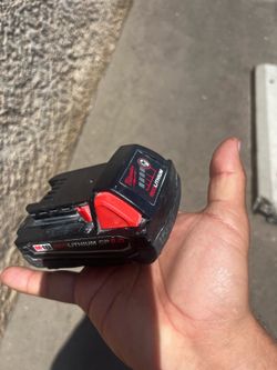 2.0 Milwaukee battery