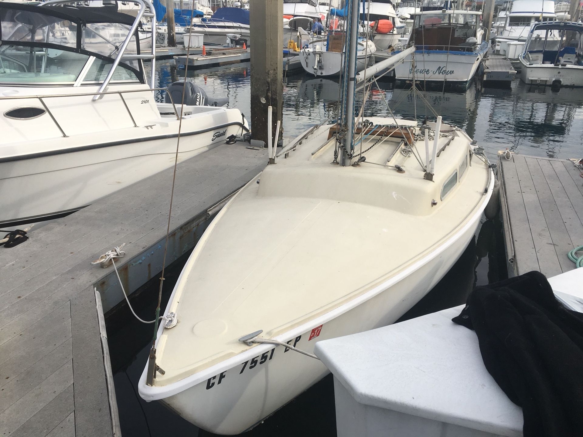Vintage Schock 22’ft Santana Sailboat