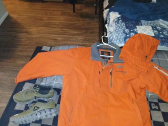 Xl Free Country jacket  Reebok  shoes 10 and  a half
