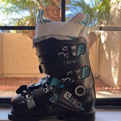 Salomon Ski Boots, Size 24/24.5
