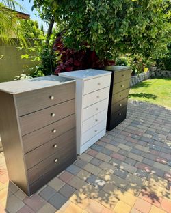 New Tall Dresser 5-Drawer Chest