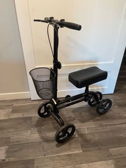 Knee Walker / Saver in Excellent Condition - rolls smooth - Ahwatukee area