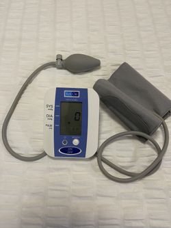 Reli On Manual Inflate Digital Blood Pressure Monitor Hem-412crel