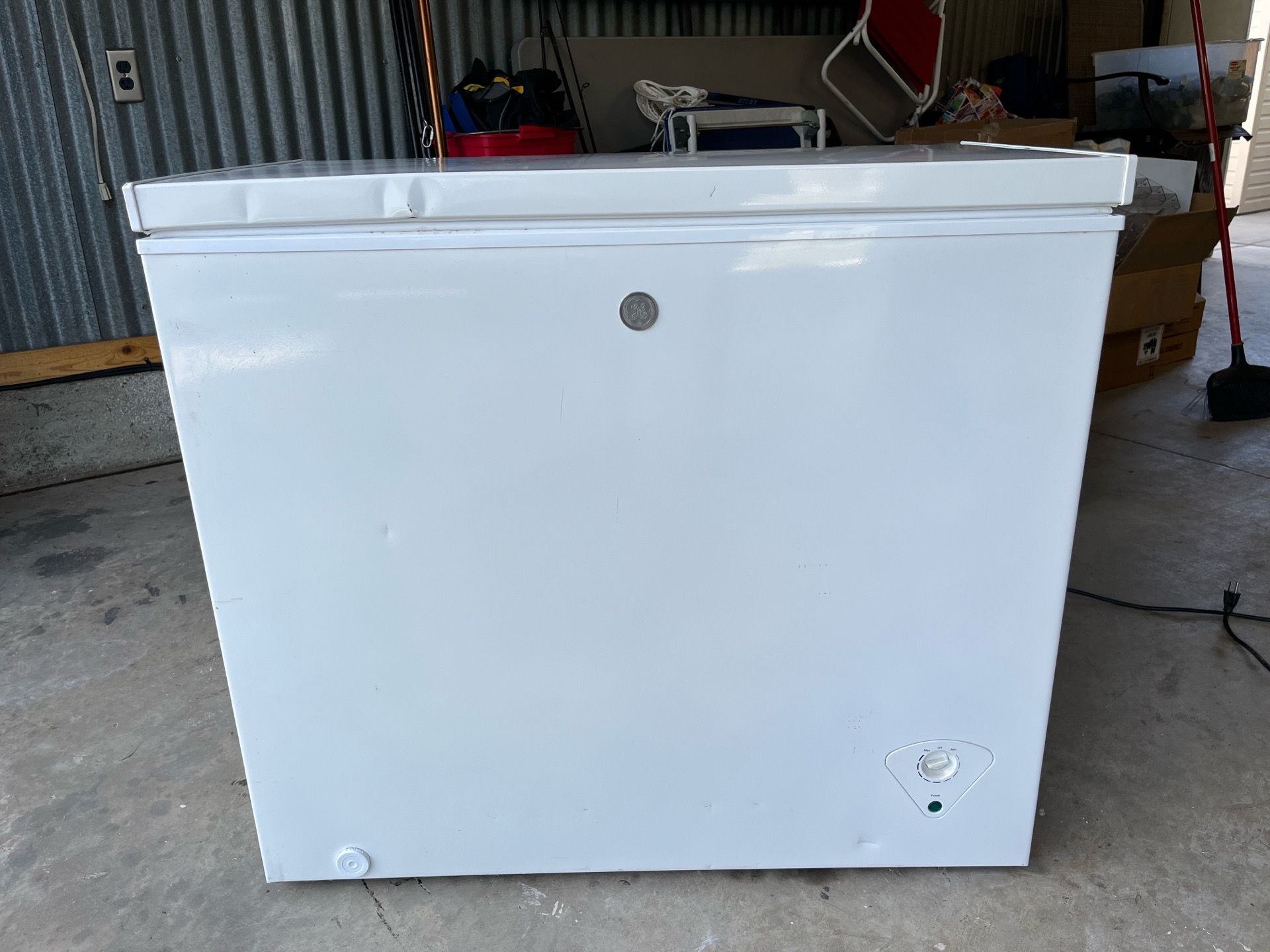 7.0 cubic ft GE garage freezer
