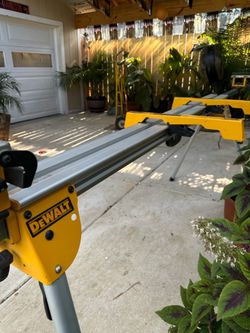 Dewalt Miter saw Bench with extender