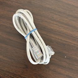 Cable network wire Internet, patch ethernet Cat5e 3 foot
