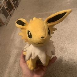 Tomy Takara Jolteon Pokémon Plush Toy 8”