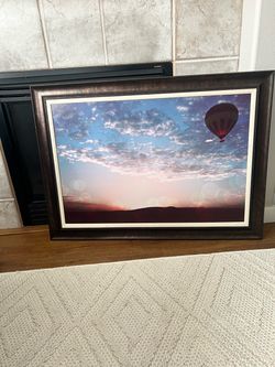Framed wall art- hot air balloon