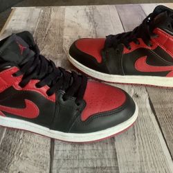 Youth Air Jordan 1  Low 