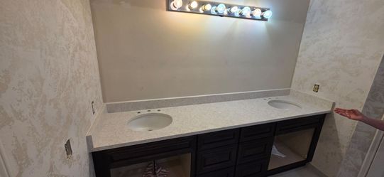 Calacatta Quartz for countertops