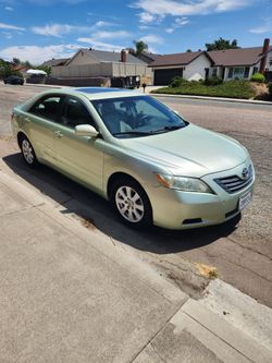 Toyota Camry hybrid 2009